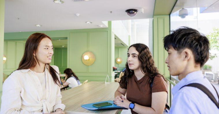 英語を話すときの区切るタイミングとは？