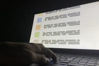 英語の発音矯正は独学でできる？練習方法と注意点をご紹介