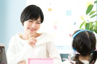 小学生から英語の発音を綺麗にするには？おうち英語は親自身学び直しのタイミング