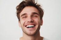 英語は表情も重要！なぜ非言語コミュニケーションが大切なのか？